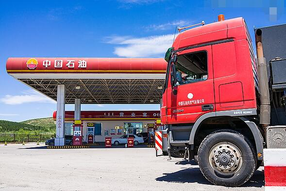 路边加油危害大老司机节油经要学习